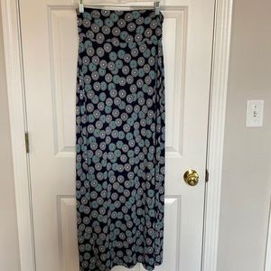 NWT Gilli Knit Max Skirt in Navy, size small
